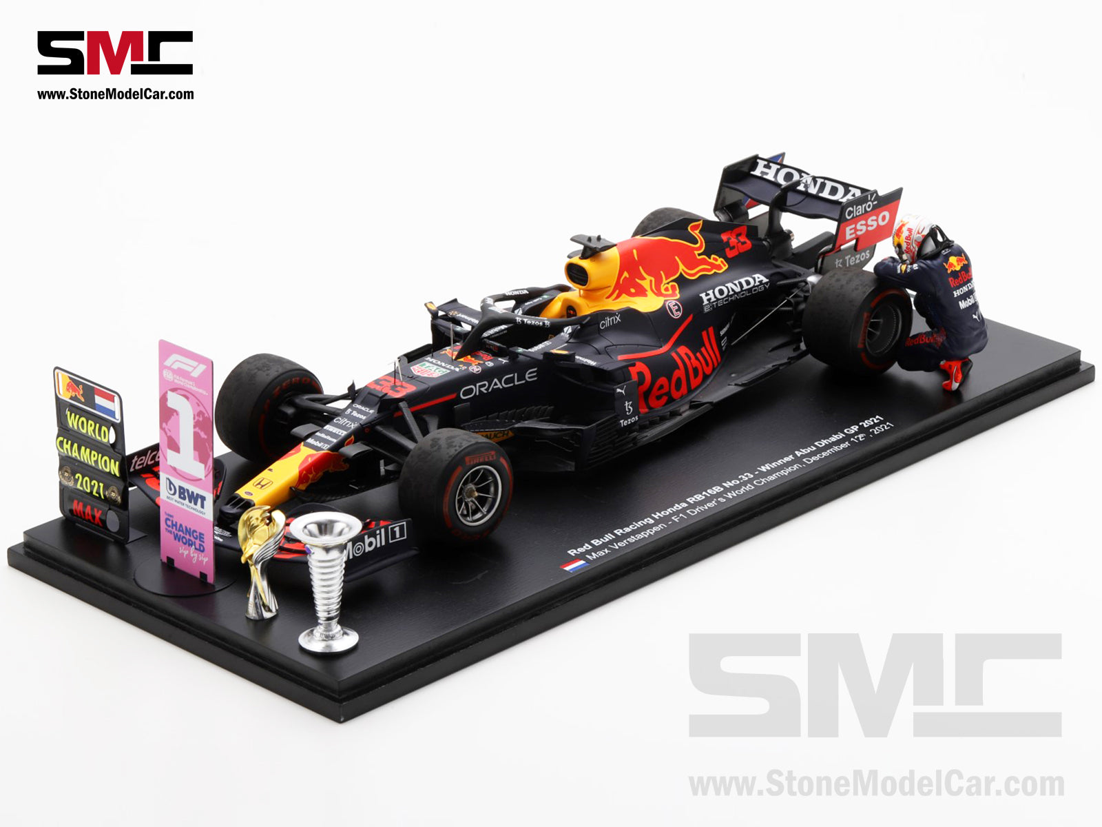 [Pre-Order] 2021 F1 World Champion #33 Max Verstappen Red Bull RB16B Abu  Dhabi GP 1:18 Spark Figure