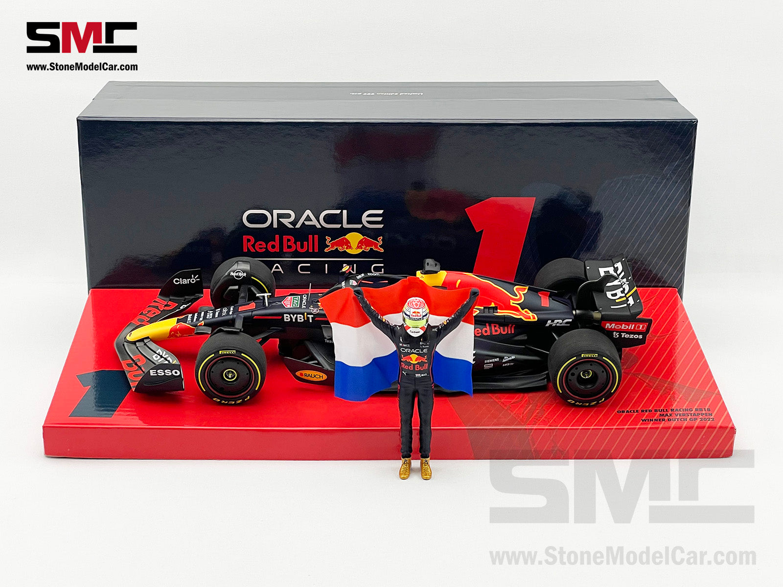 #1 Max Verstappen 2022 World Champion Red Bull F1 RB18 Dutch GP 1:18  MINICHAMPS with Figure