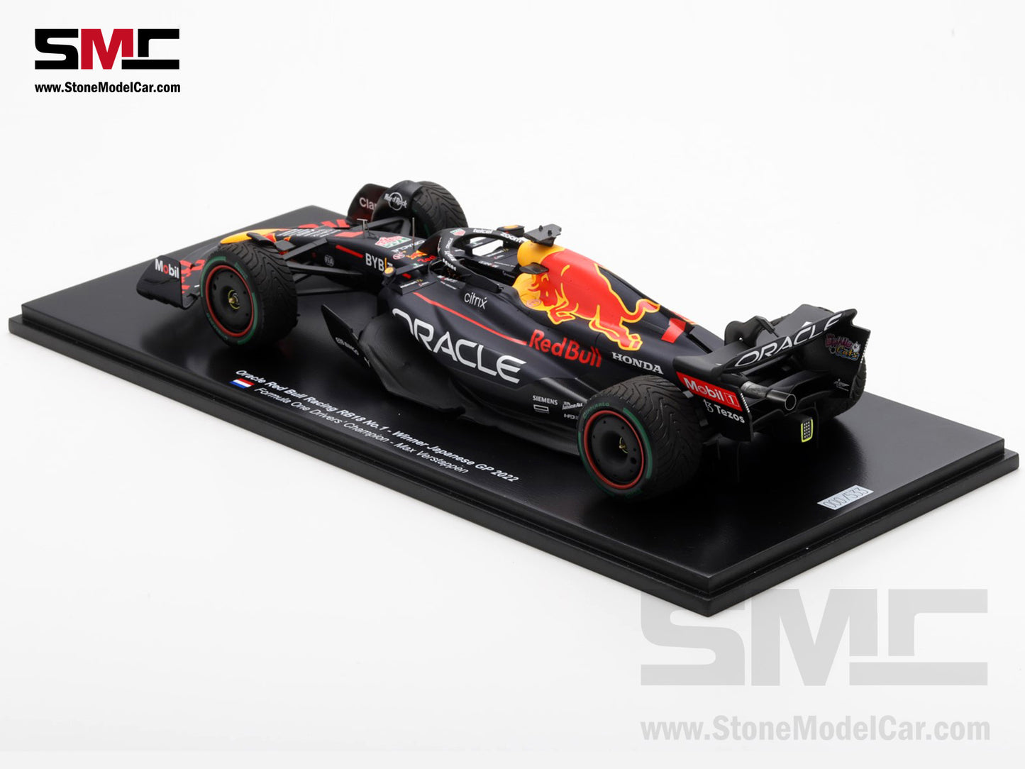 [Pre-Order] Red Bull F1 RB18 #1 Max Verstappen Winner Japan GP 2022 World Champion Spark 1:18 Figure Special