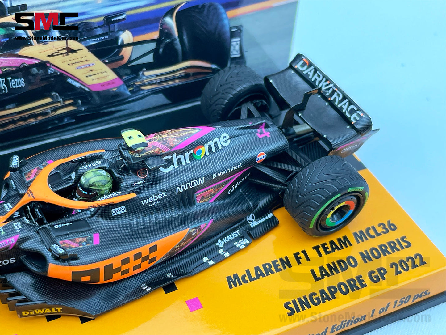 2022 Mclaren F1 MCL36 #4 Lando Norris Singapore GP 4th Special Livery 1:43 MINICHAMPS