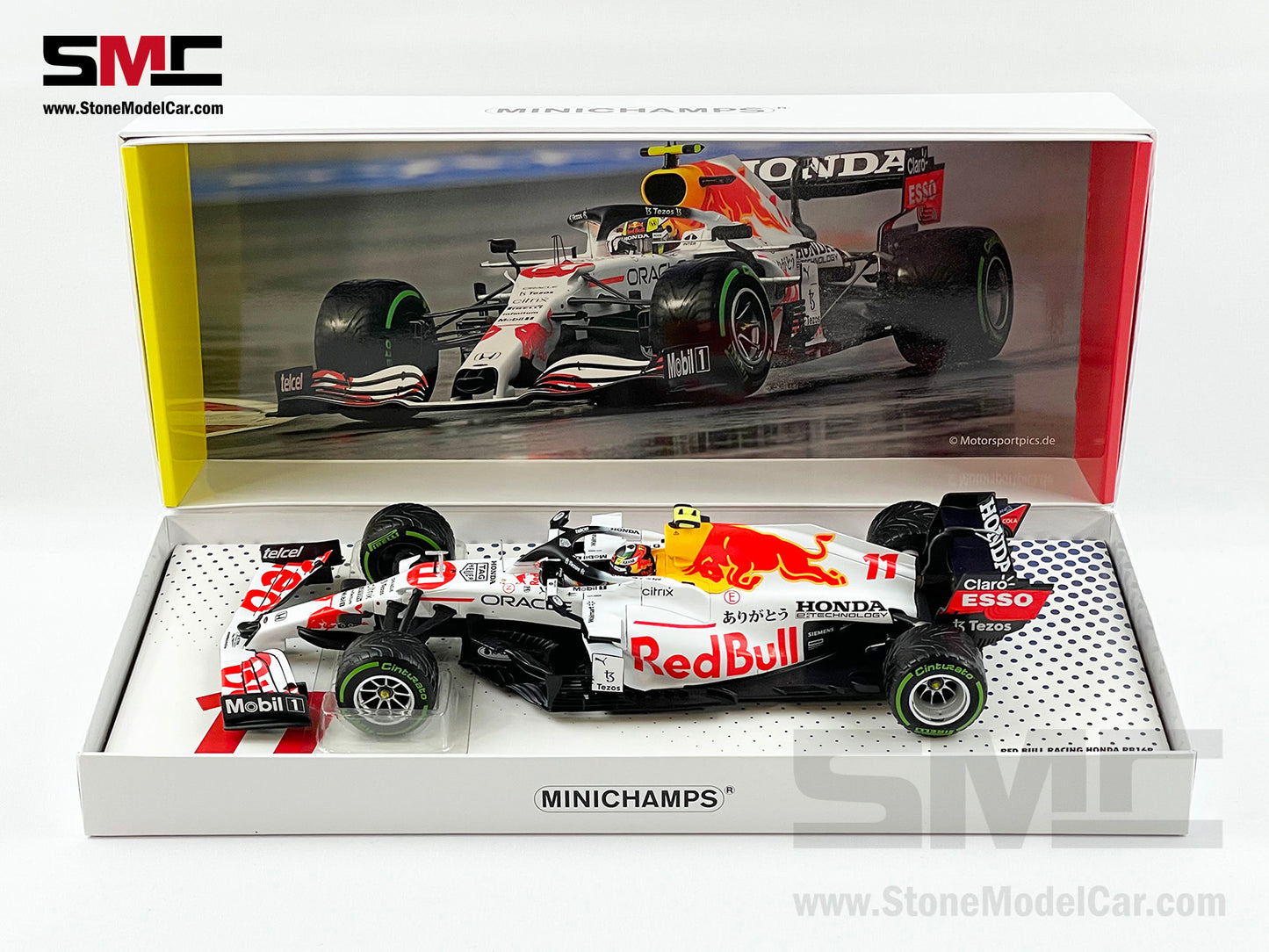 Red Bull F1 RB16B #11 Sergio Perez Turkish 2021 Special Livery 1:18 Minichamps Gift Box