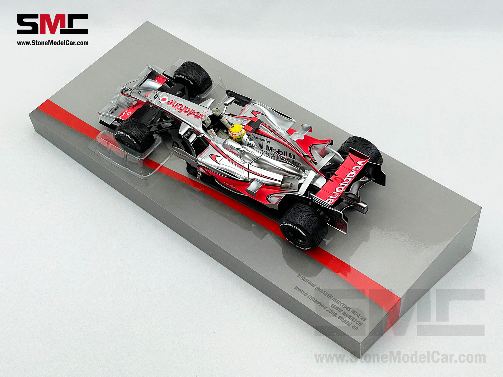 Mclaren Mercedes F1 MP4/23 #22 Lewis Hamilton Brazil GP 2008 World Champion  1:18 MINICHAMPS Gift Box