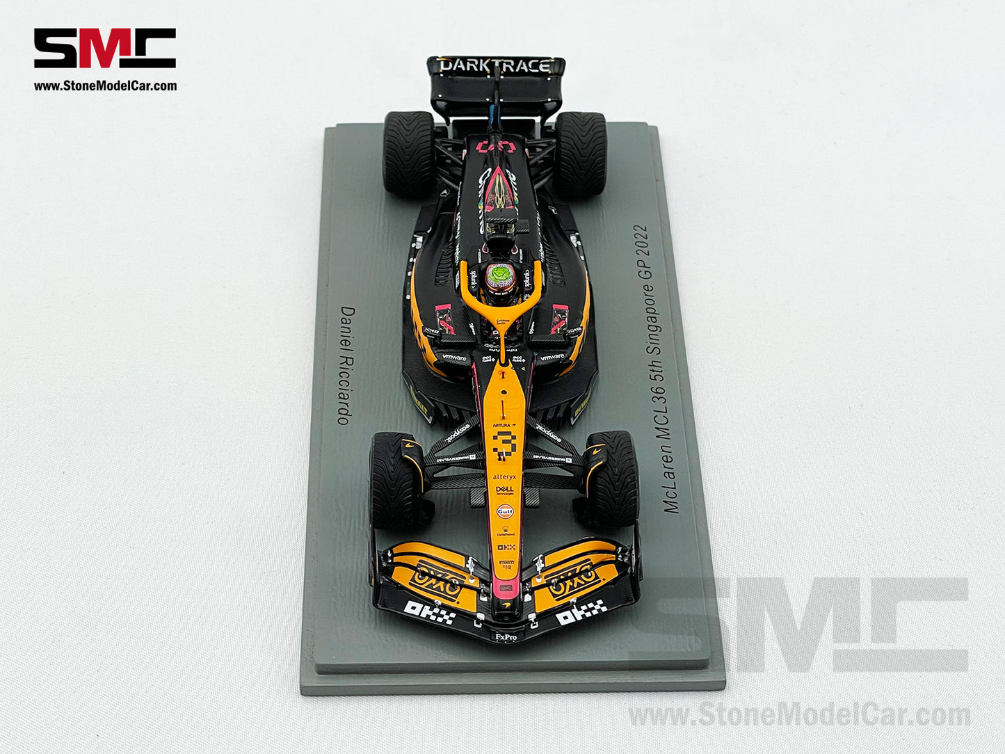 2022 Mclaren F1 MCL36 #3 Daniel Ricciardo Singapore GP Special Livery 1:43 Spark S8559