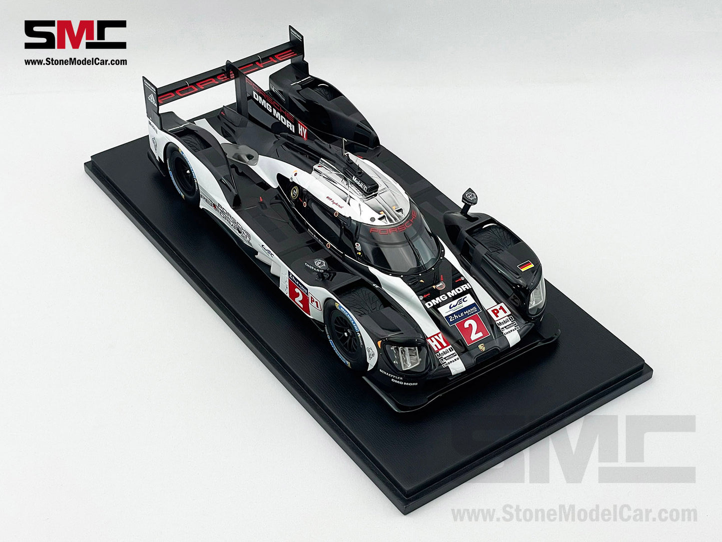 24h Le Mans 2016 Winner Porsche Team #2 919 Hybrid 1:18 Spark 18LM16 with Trophy