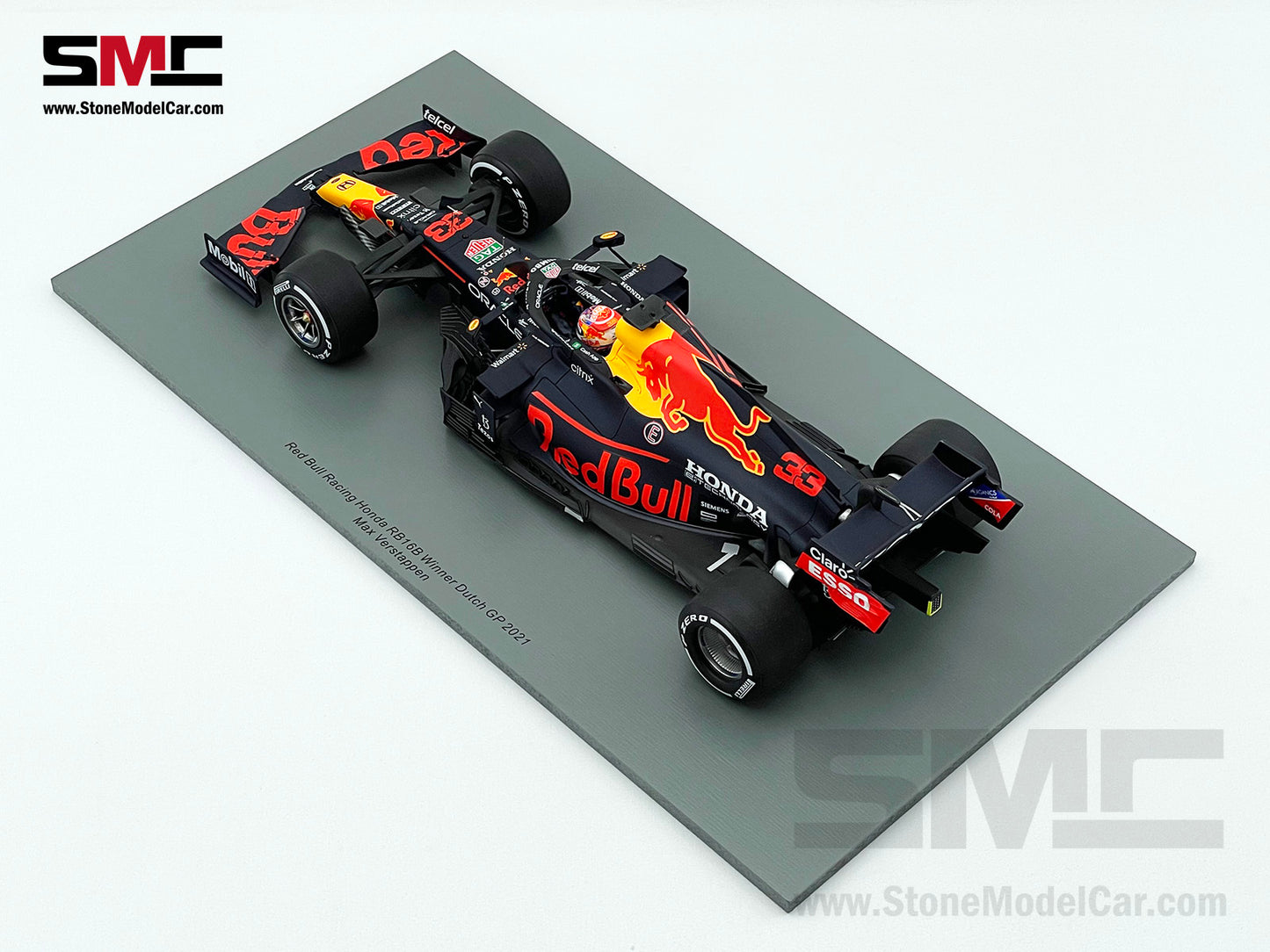 2021 Spark 1:18 Red Bull F1 RB16B #33 Max Verstappen Dutch GP World Champion