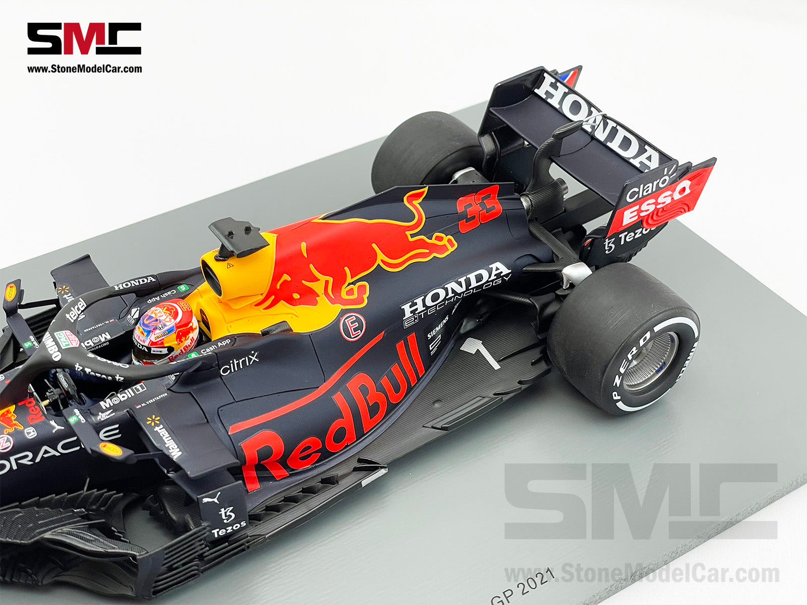 2021 Spark 1:18 Red Bull F1 RB16B #33 Max Verstappen Dutch GP World Champion