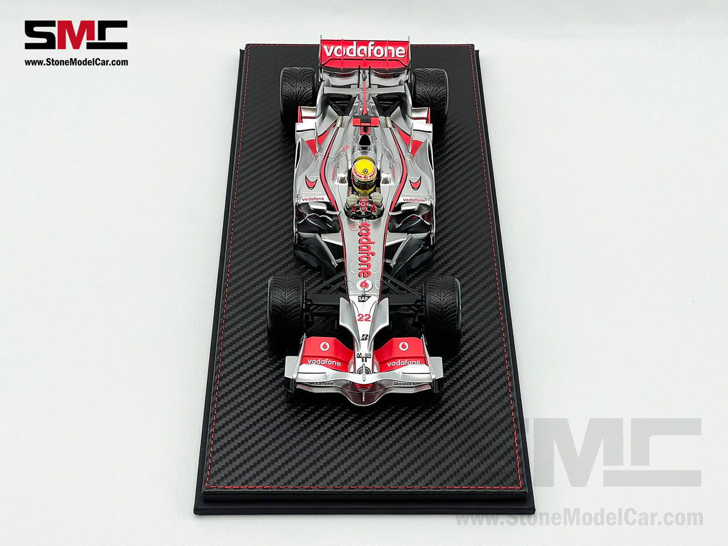 Mclaren Mercedes F1 MP4/23 #22 Lewis Hamilton Brazil GP 2008 World Champion 1:18 MINICHAMPS with Case