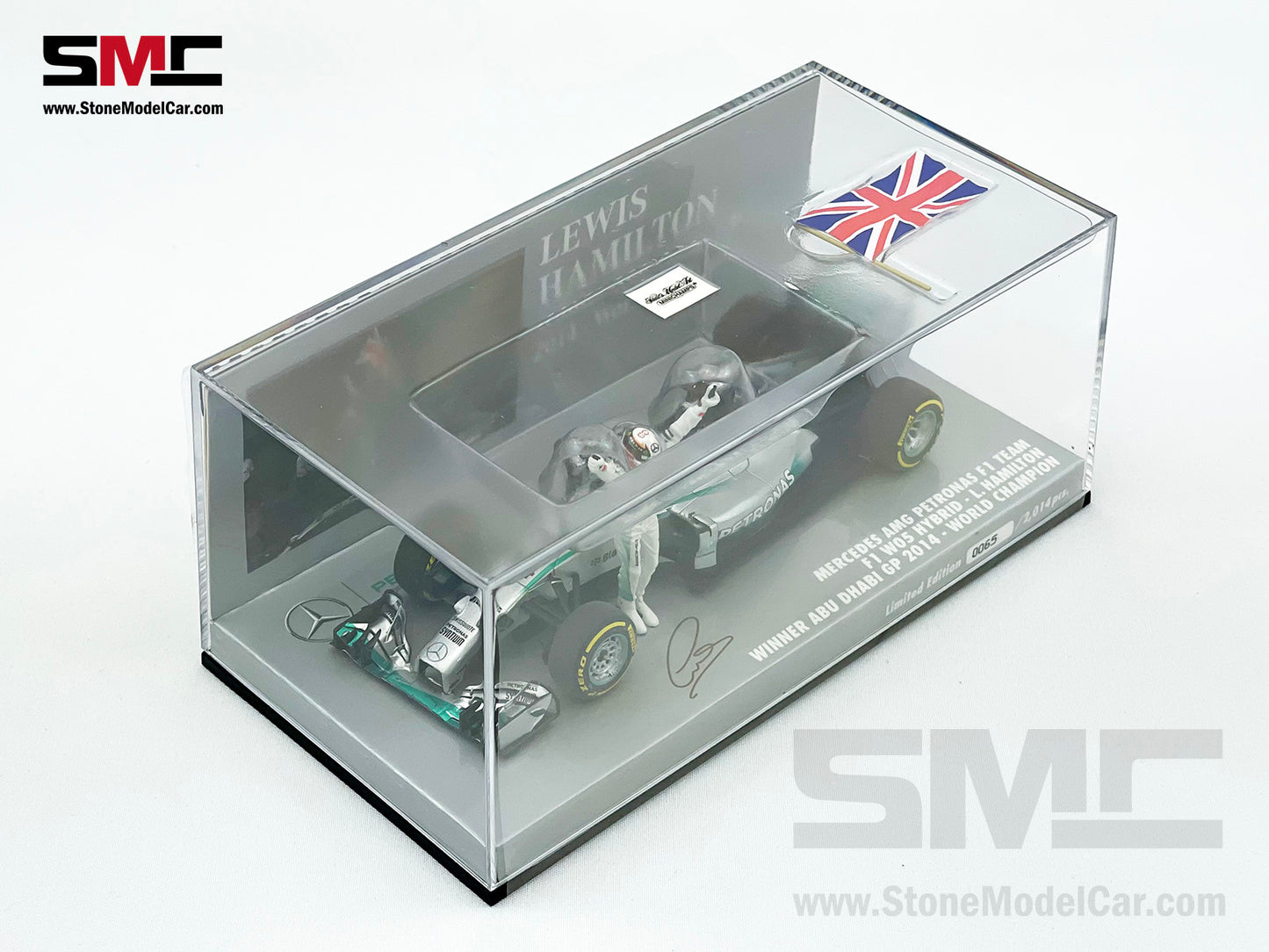 2014 2x World Champion Mercedes F1 W05 #44 Lewis Hamilton Abu Dhabi GP 1:43 MINICHAMPS with Figure