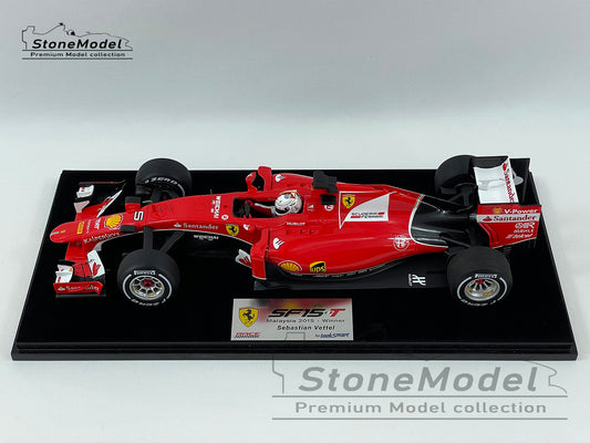 Ferrari F1 SF15-T Sebastian Vettel Malaysia 2015 Winner 1:18 LS18F101 LookSmart