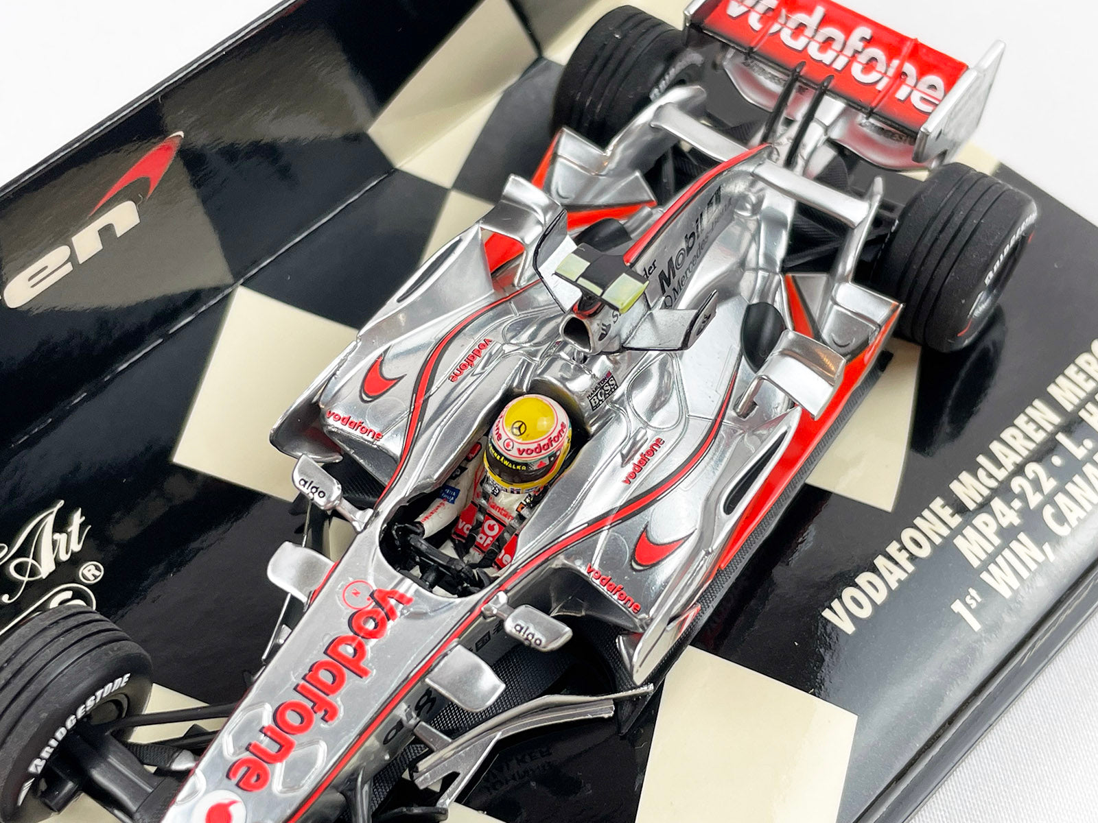 Mclaren F1 MP4-22 #2 Lewis Hamilton Canada GP 2007 1st Win 1:43 MINICHAMPS