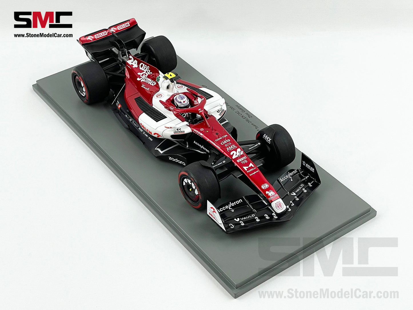 2022 Alfa Romeo Sauber F1 C42 #24 Zhou Guanyu Bahrain GP 10th 1st Point 1:18 Spark