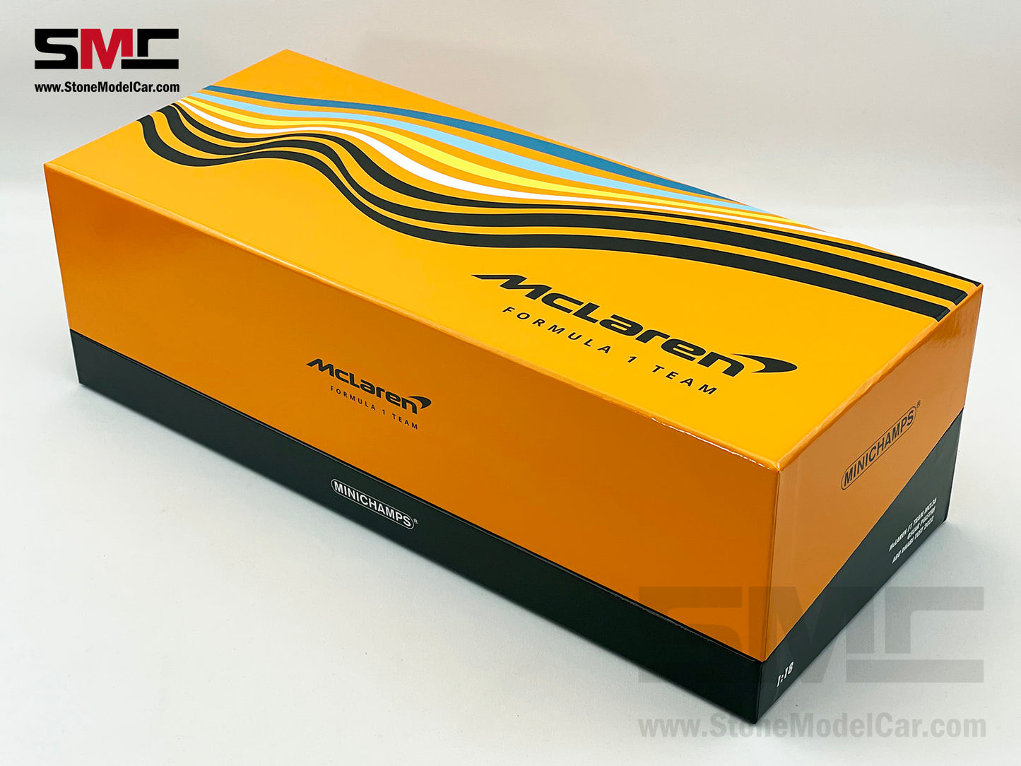 2022 Mclaren F1 MCL36 #28 Oscar Piastri Abu Dhabi GP Test Special Livery 1:18 MINICHAMPS