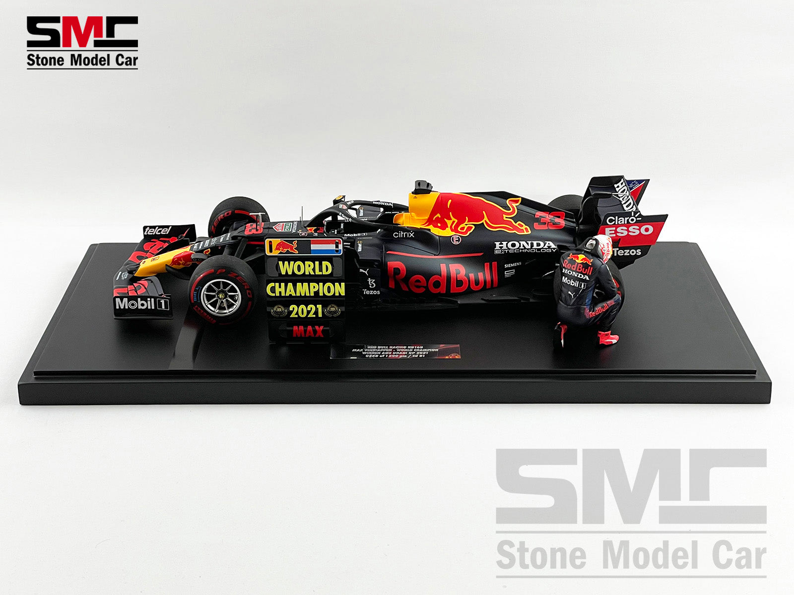 #33 Max Verstappen 2021 World Champion Red Bull F1 RB16B Abu Dhabi GP 1:12  MINICHAMPS with Figure