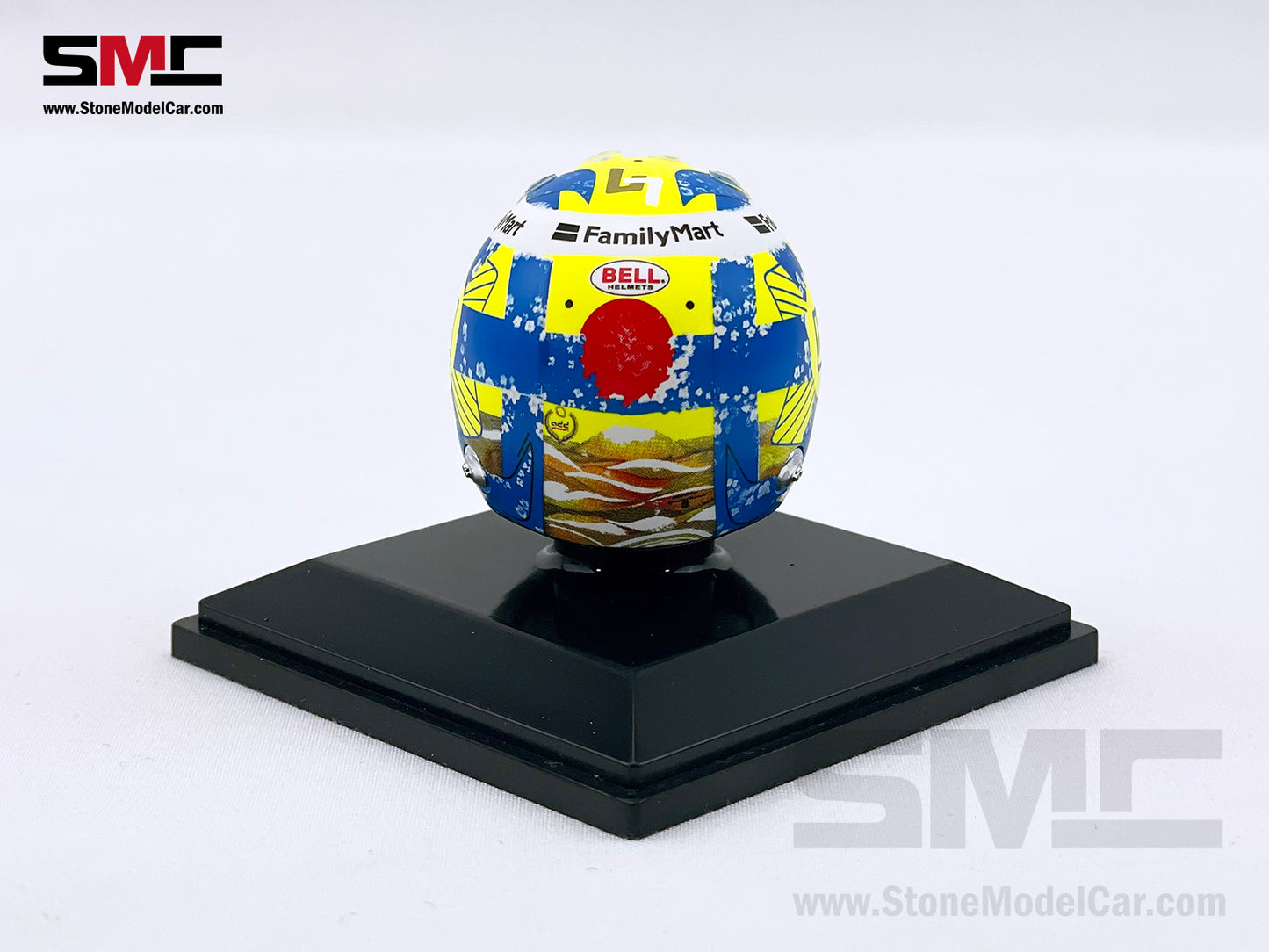 Mclaren F1 MCL34 #4 Lando Norris Japan GP 2019 Spark 1:8 Miniature Helmet Model