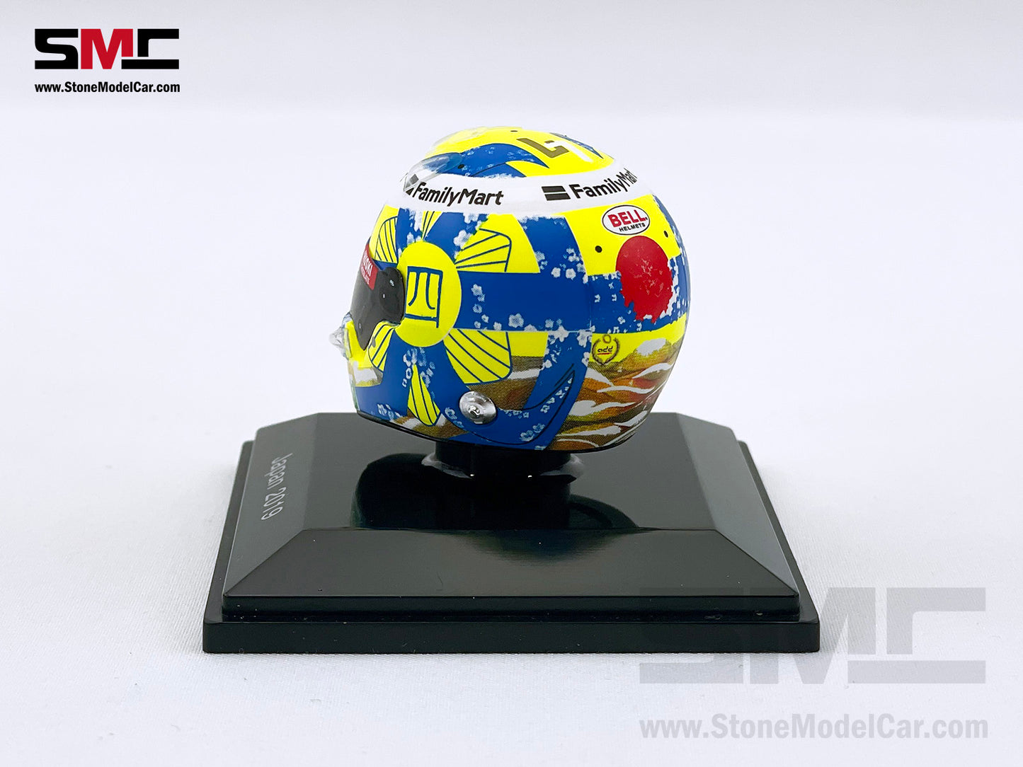 Mclaren F1 MCL34 #4 Lando Norris Japan GP 2019 Spark 1:8 Miniature Helmet Model