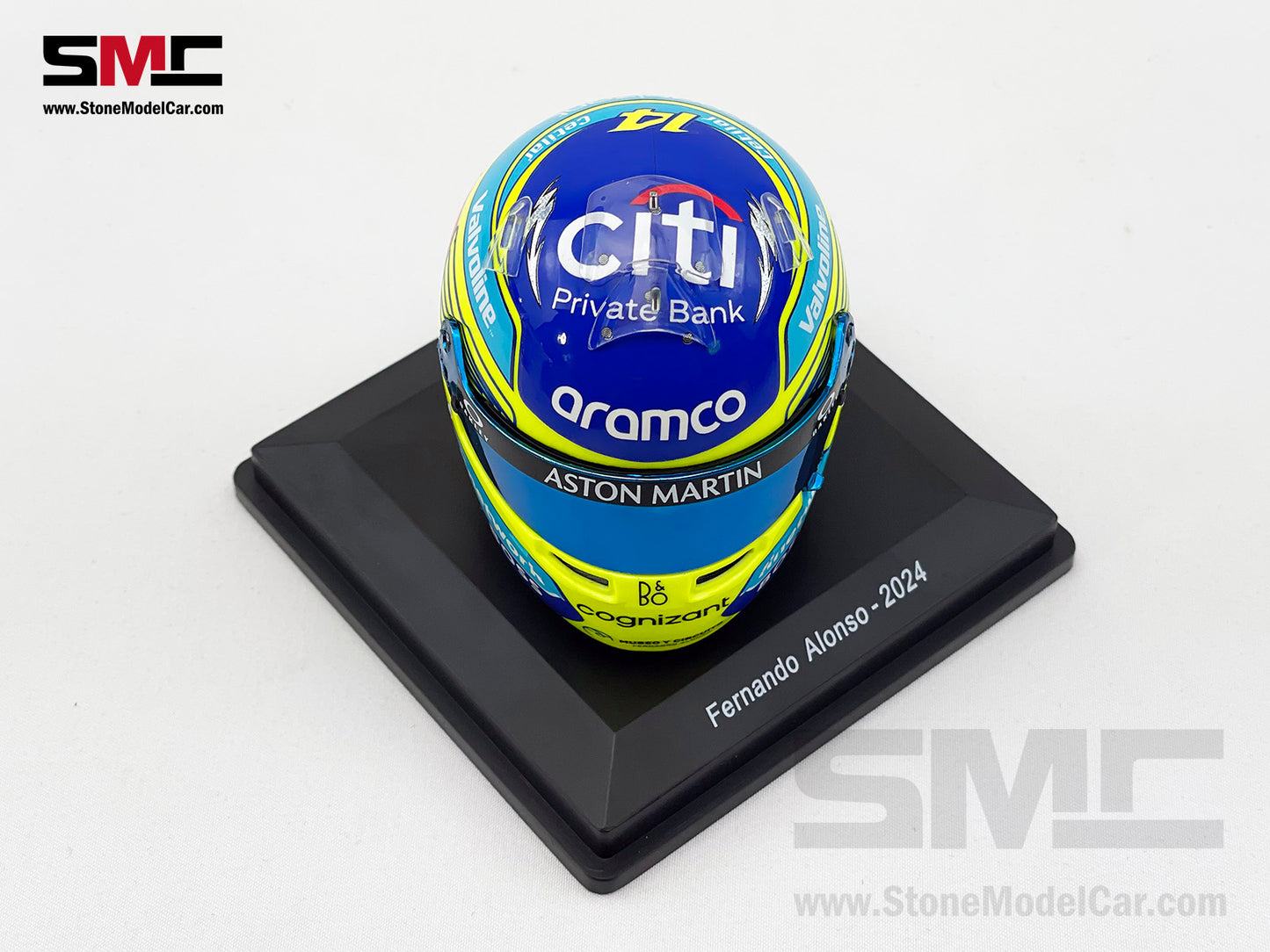 Aston Martin F1 AMR24 #14 Fernando Alonso Season 2024 Spark 1:5 Miniature Helmet Model