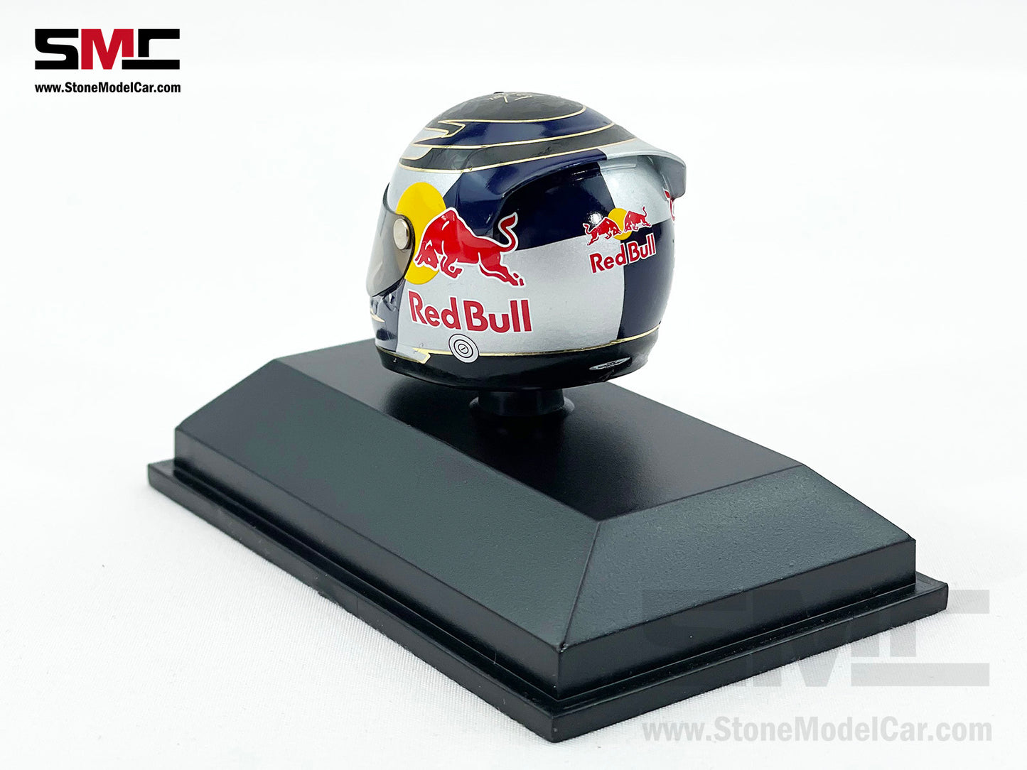 Red Bull F1 RB5 #15 Sebastian Vettel Japan GP Suzuka 2009 MINICHAMPS 1:8 Miniature Helmet