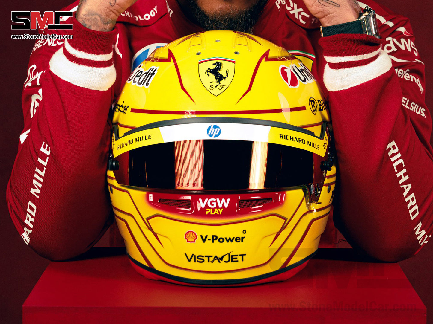 [Pre-Order] Ferrari F1 SF-25 #44 Lewis Hamilton Season 2025 BELL 1:2 Helmet