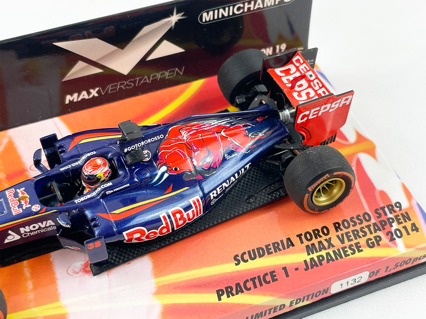 Scuderia Toro Rosso F1 STR9 Max Verstappen Japan 2014 Practice 1 1:43 MINICHAMPS