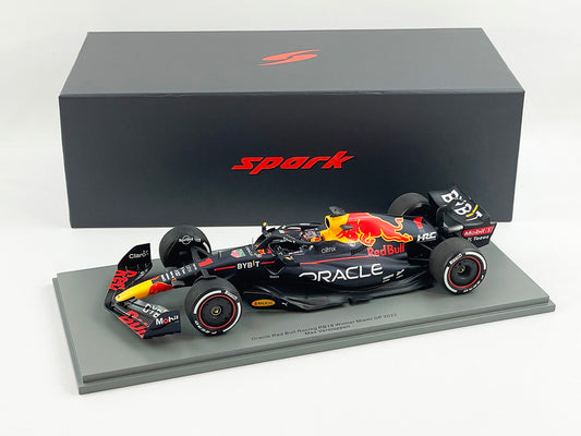 2022 World Champion Red Bull F1 RB18 Max Verstappen US Miami 1:18 Spark 18S764