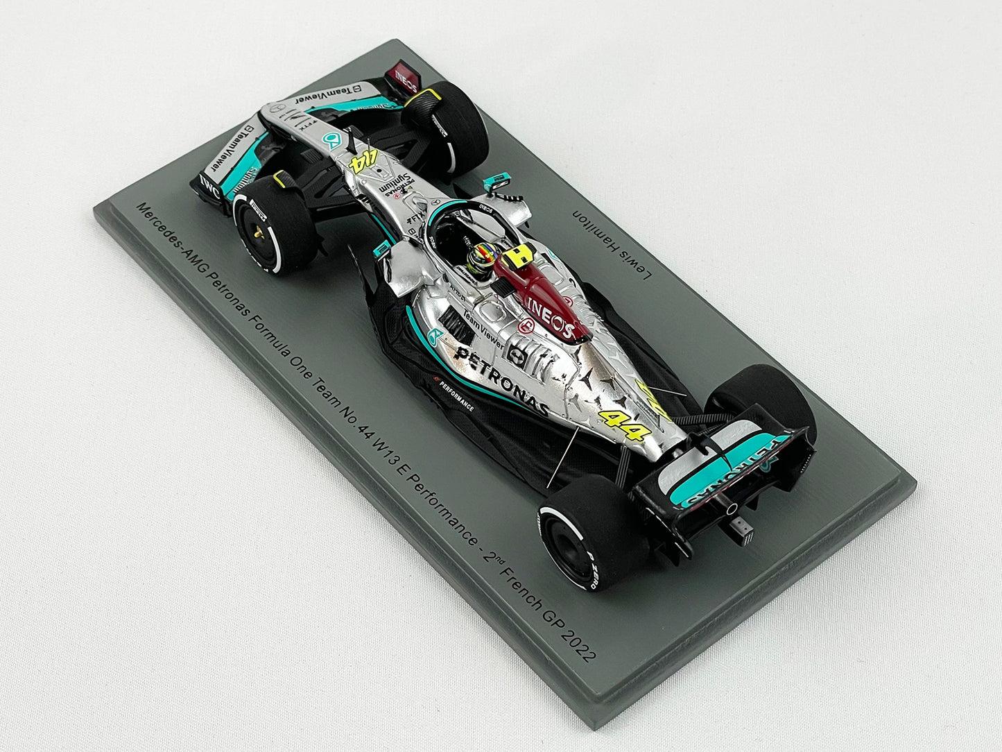 Mercedes F1 W13 #44 Lewis Hamilton French 2022 300th GP Race 1:43 Spark S8542