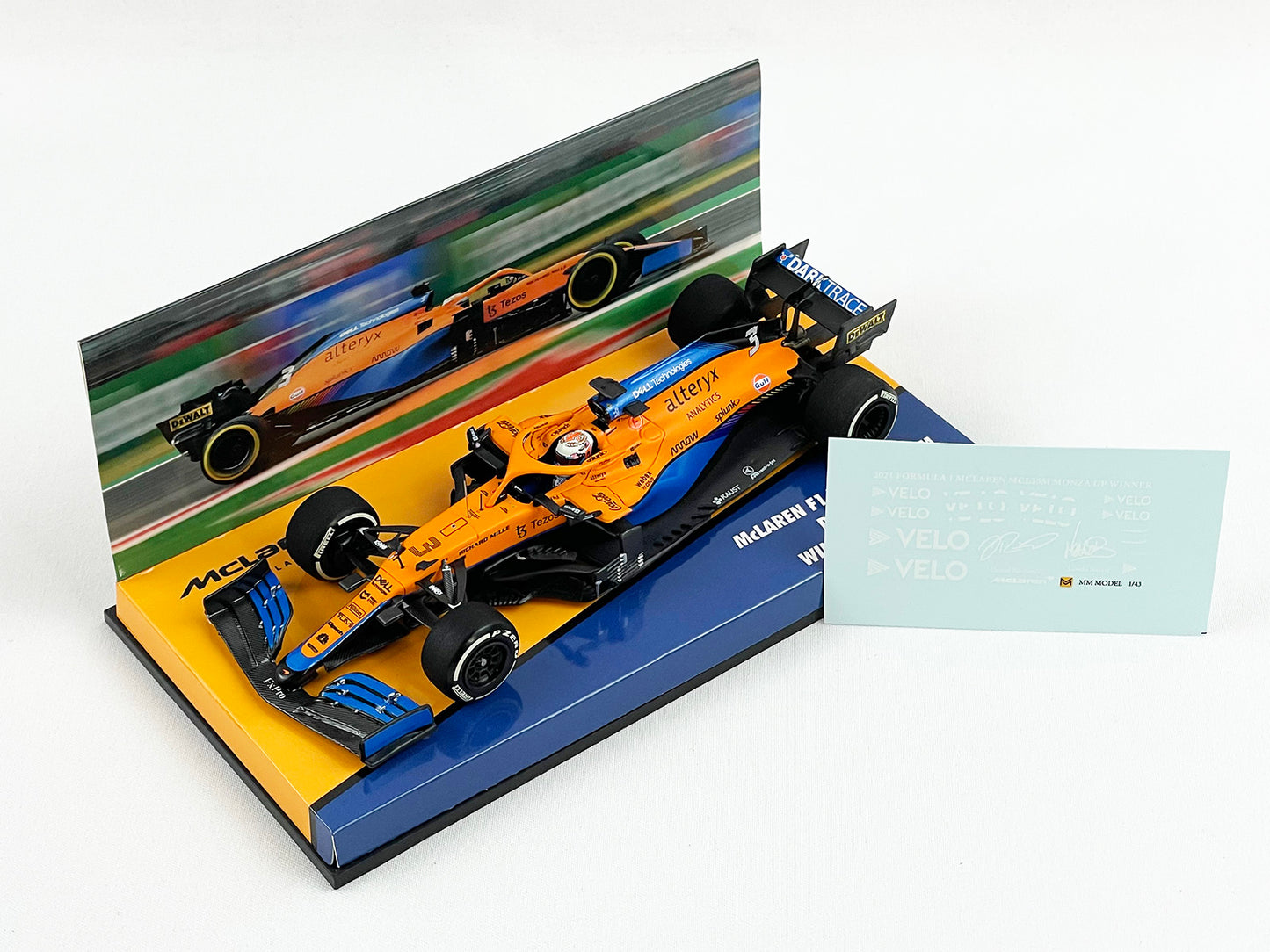 2021 Mclaren F1 MCL35M Daniel Ricciardo Italy GP Winner 1:43 MINICHAMPS + VELO Decal