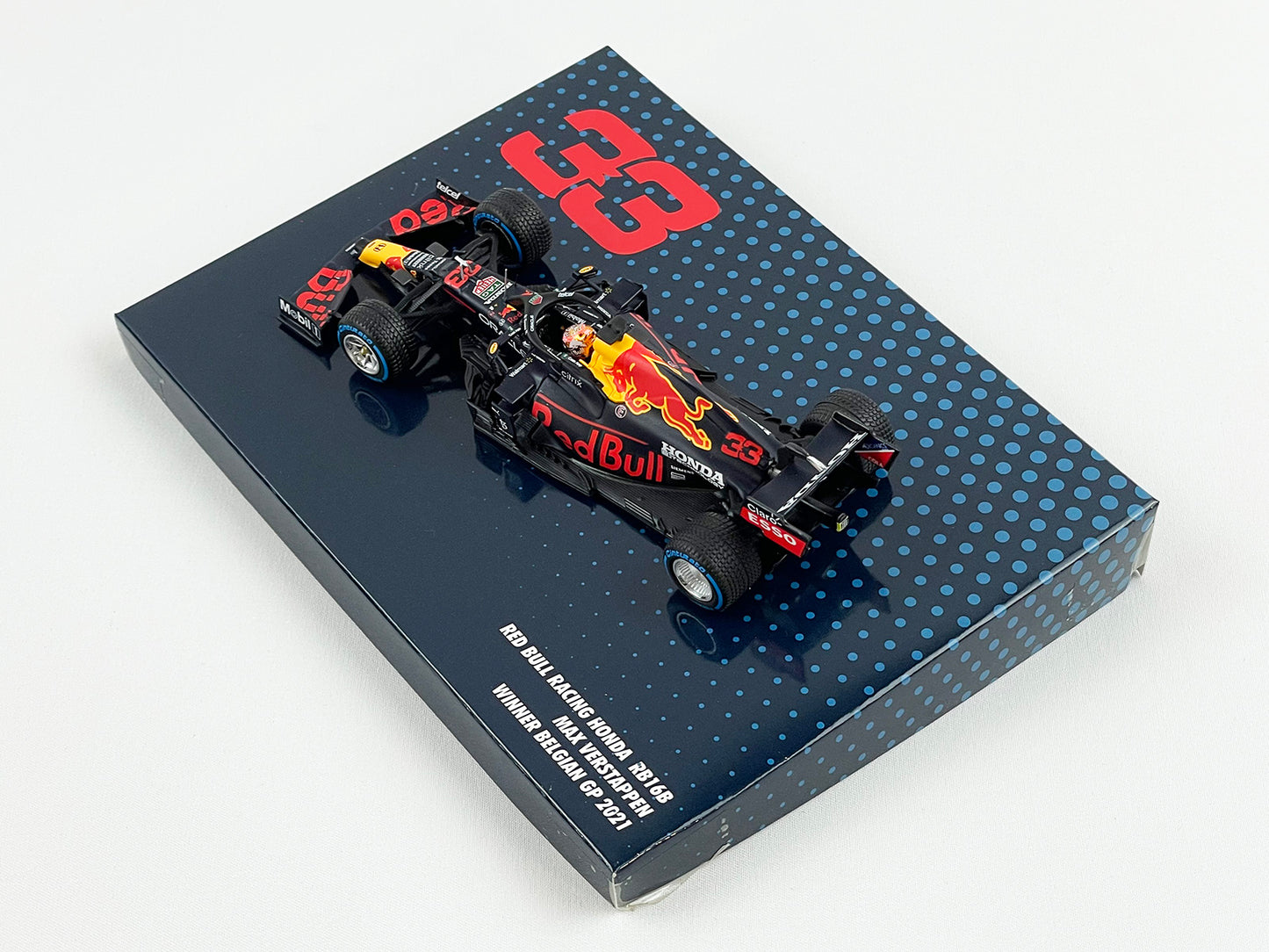 2021 F1 World Champion #33 Max Verstappen Red Bull RB16B Belgian SPA 1:43 MINICHAMPS Gift Box