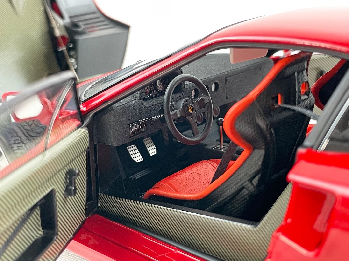 Kyosho 1:18 Ferrari F40 1987 Red Interior Full Open Diecast 08416R