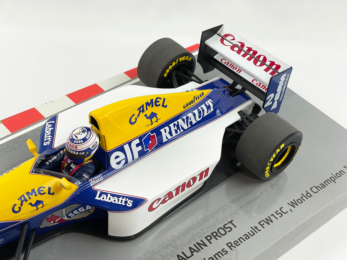 Williams F1 FW15C #2 Alain Prost 1993 World Champion 1:18 MINICHAMPS Gift Box with CAMEL