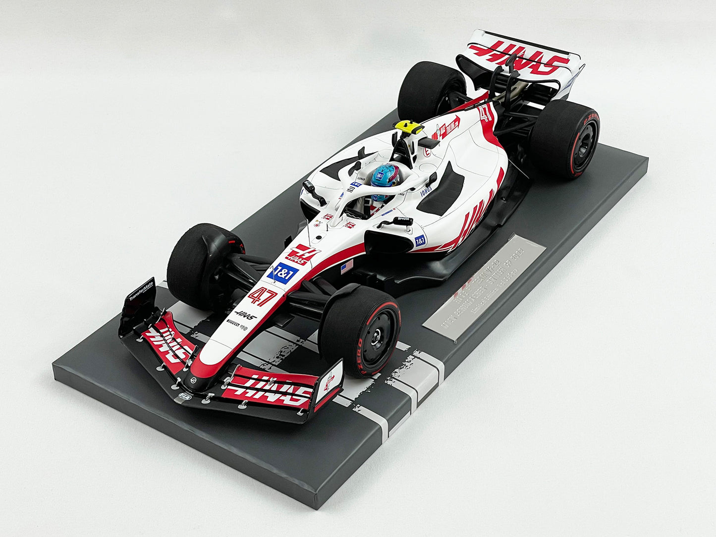 Haas F1 Team VF-22 Mick Schumacher British GP 8th 2022 1st Point 1:18 MINICHAMPS