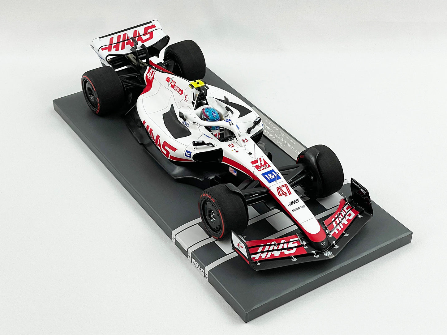 Haas F1 Team VF-22 Mick Schumacher British GP 8th 2022 1st Point 1:18 MINICHAMPS