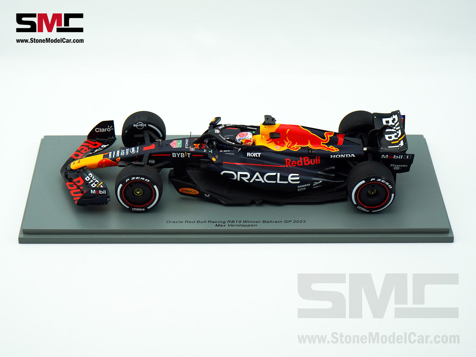 Red Bull F1 RB19 #1 Max Verstappen Winner Bahrain GP 2023 World Champion  Spark 1:18 18S884