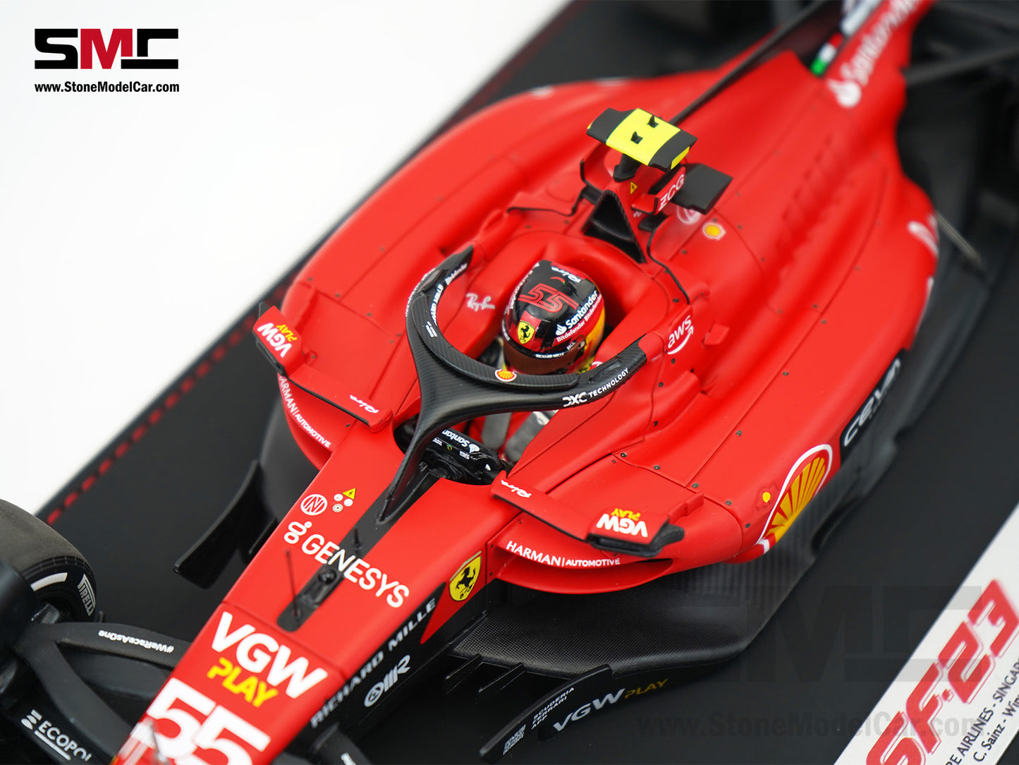 Ferrari F1 SF-23 #55 Carlos Sainz Singapore GP 2023 BBR 1:18 with Leather Base