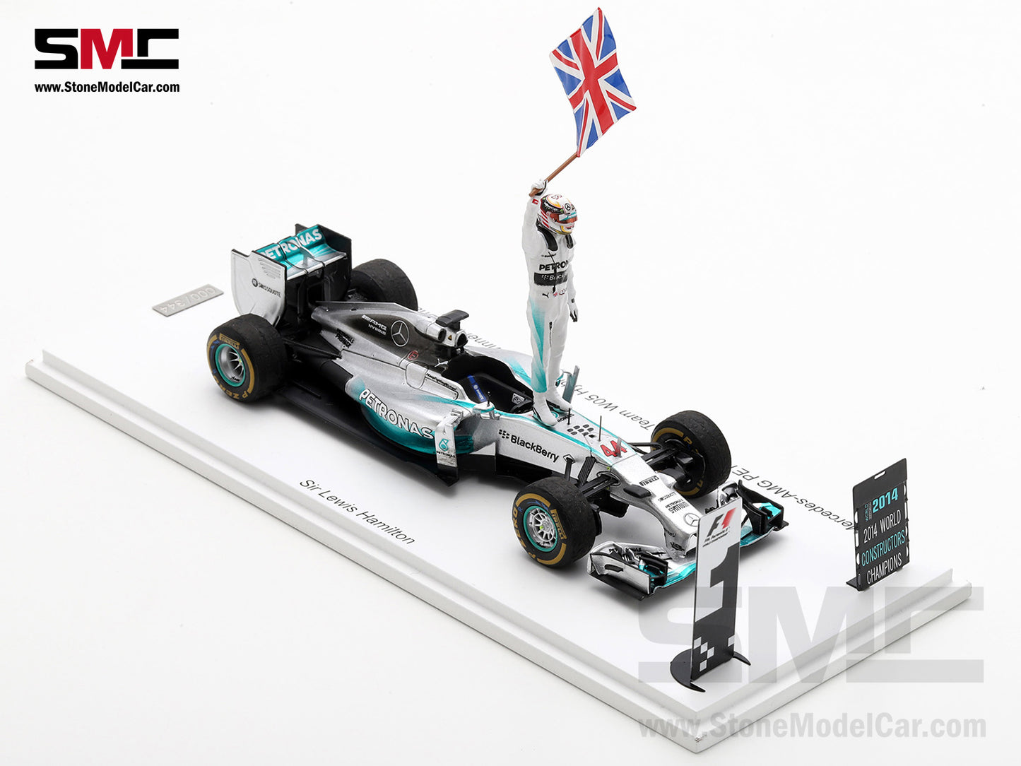 [Pre-Order] 2014 Mercedes F1 W05 #44 Lewis Hamilton Abu Dhabi GP World Champion 1:43 Spark Special Figure Edition