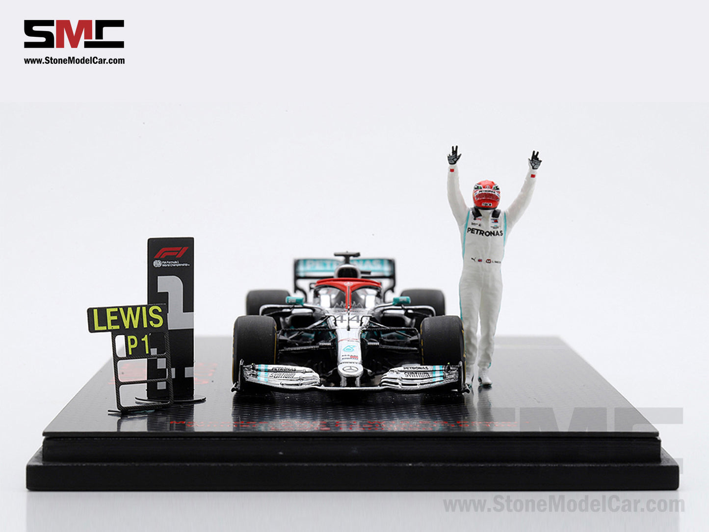 [Pre-Order] Mercedes AMG F1 W10 #44 Lewis Hamilton Monaco GP 2019 World Champion 1:43 Spark Figure Edition