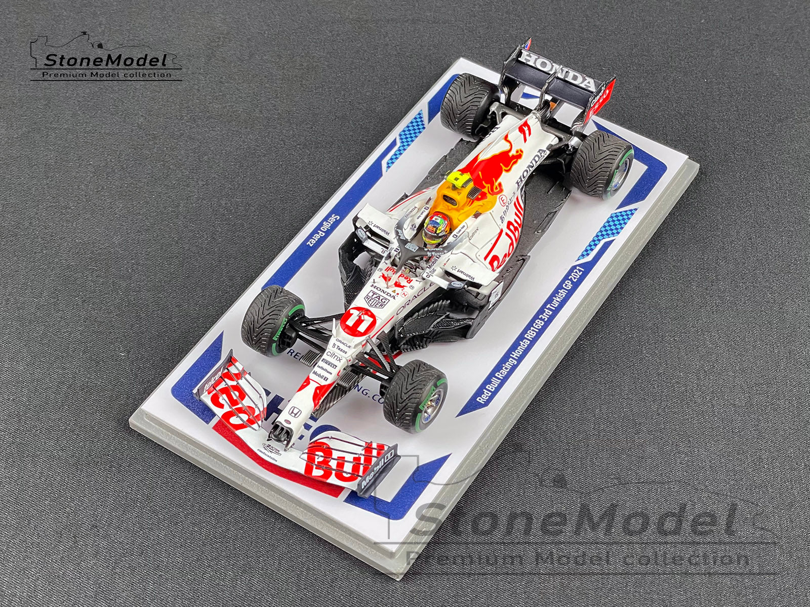 2021 Spark 1:43 Red Bull F1 RB16B #11 Sergio Perez Turkish GP with Special  Base