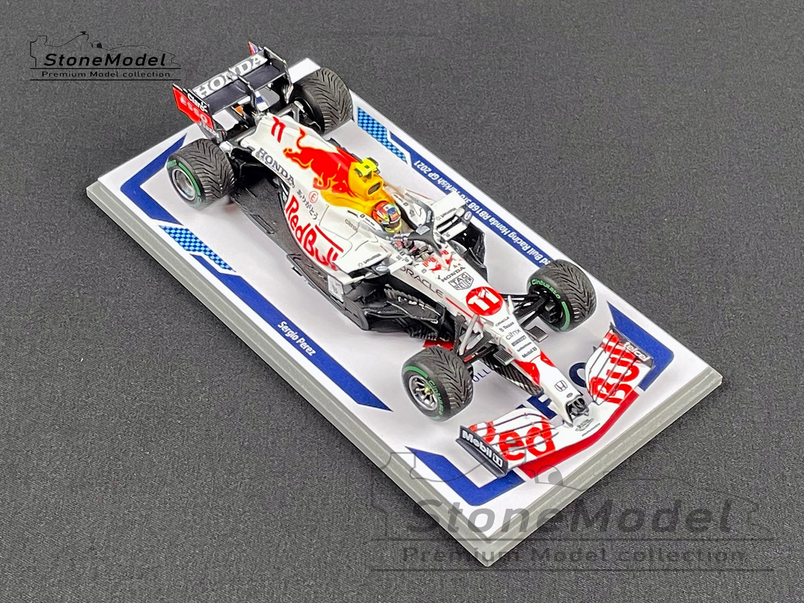 2021 Spark 1:43 Red Bull F1 RB16B #11 Sergio Perez Turkish GP with Special  Base