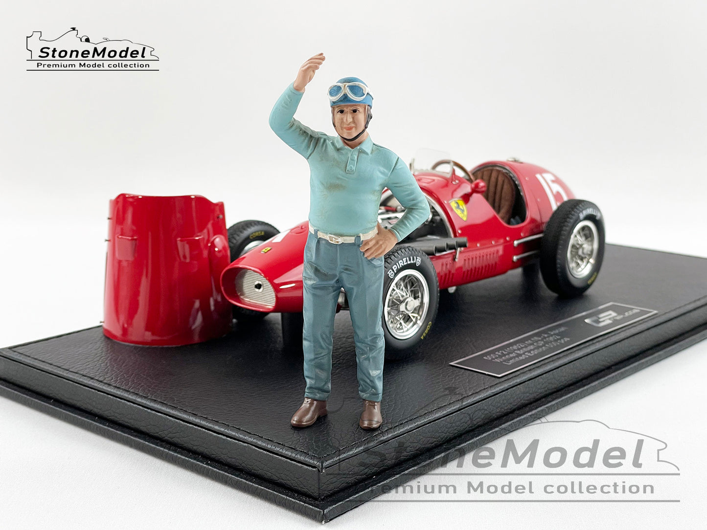 Ferrari F1 500F2 #15 Alberto Ascari British GP 1952 World Champion 1:18 with Figure