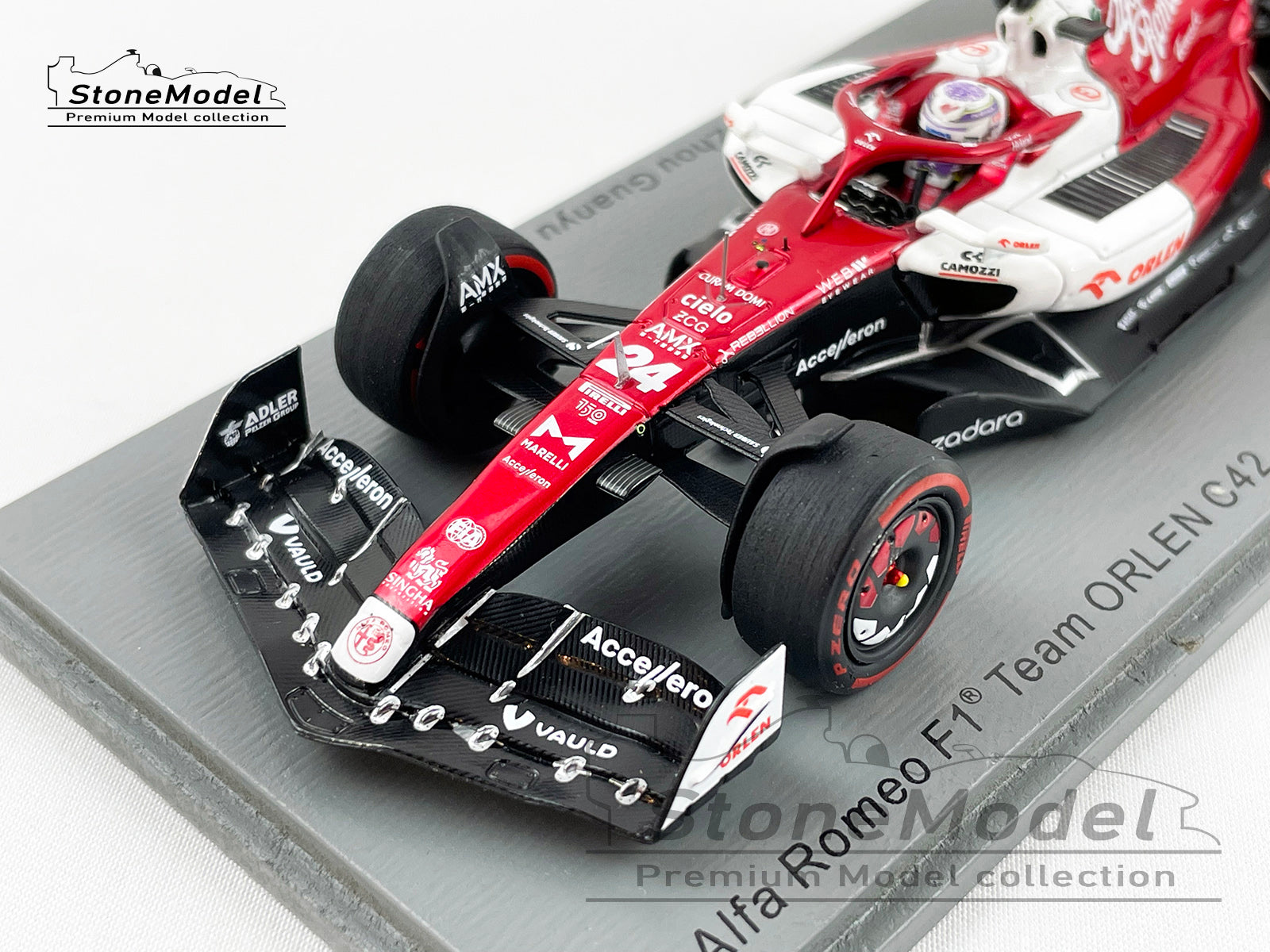 2022 Alfa Romeo Sauber F1 C42 #24 Zhou Guanyu Bahrain GP 10th 1st Point  1:43 Spark