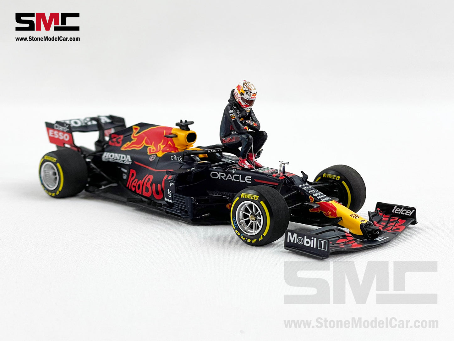 2021 F1 World Champion #33 Max Verstappen Red Bull RB16B French GP 1:43 MINICHAMPS with Figure