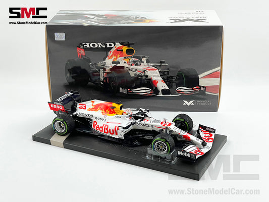 2021 F1 World Champion #33 Max Verstappen Red Bull RB16B Turkish GP Special Livery 1:18 MINICHAMPS