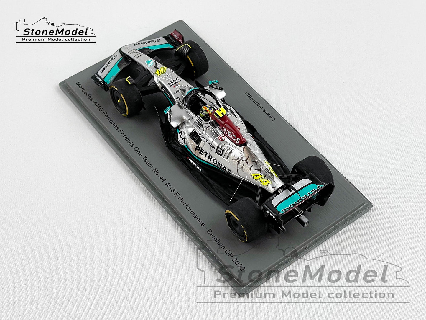2022 Mercedes F1 W13 #44 Lewis Hamilton Belgium Special Livery 1:43 Spark S8545