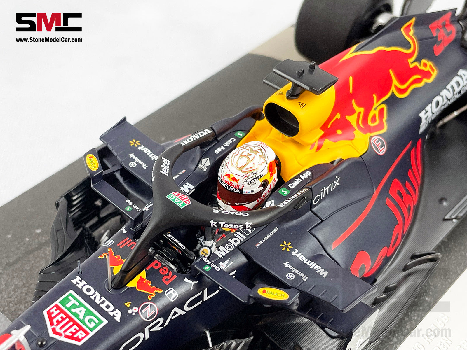 2021 F1 World Champion #33 Max Verstappen Red Bull RB16B US GP Acura 1:18  MINICHAMPS